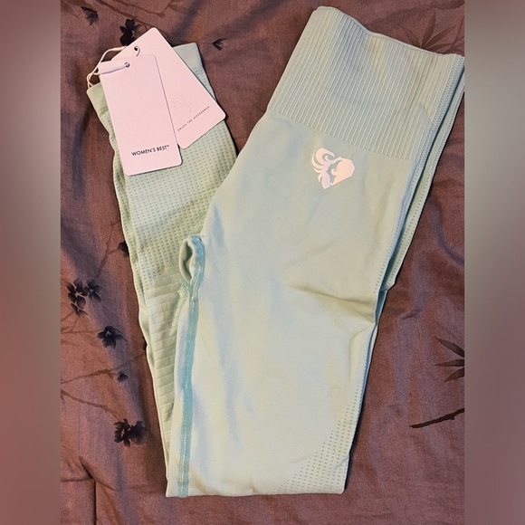 NEW Women’s Best Leggings size small MINT - Picture 3 of 7